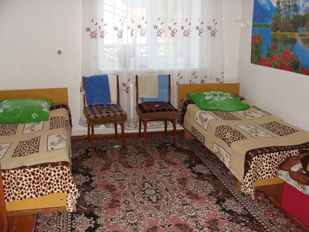 Guest House Nur Kochkor Exterior foto