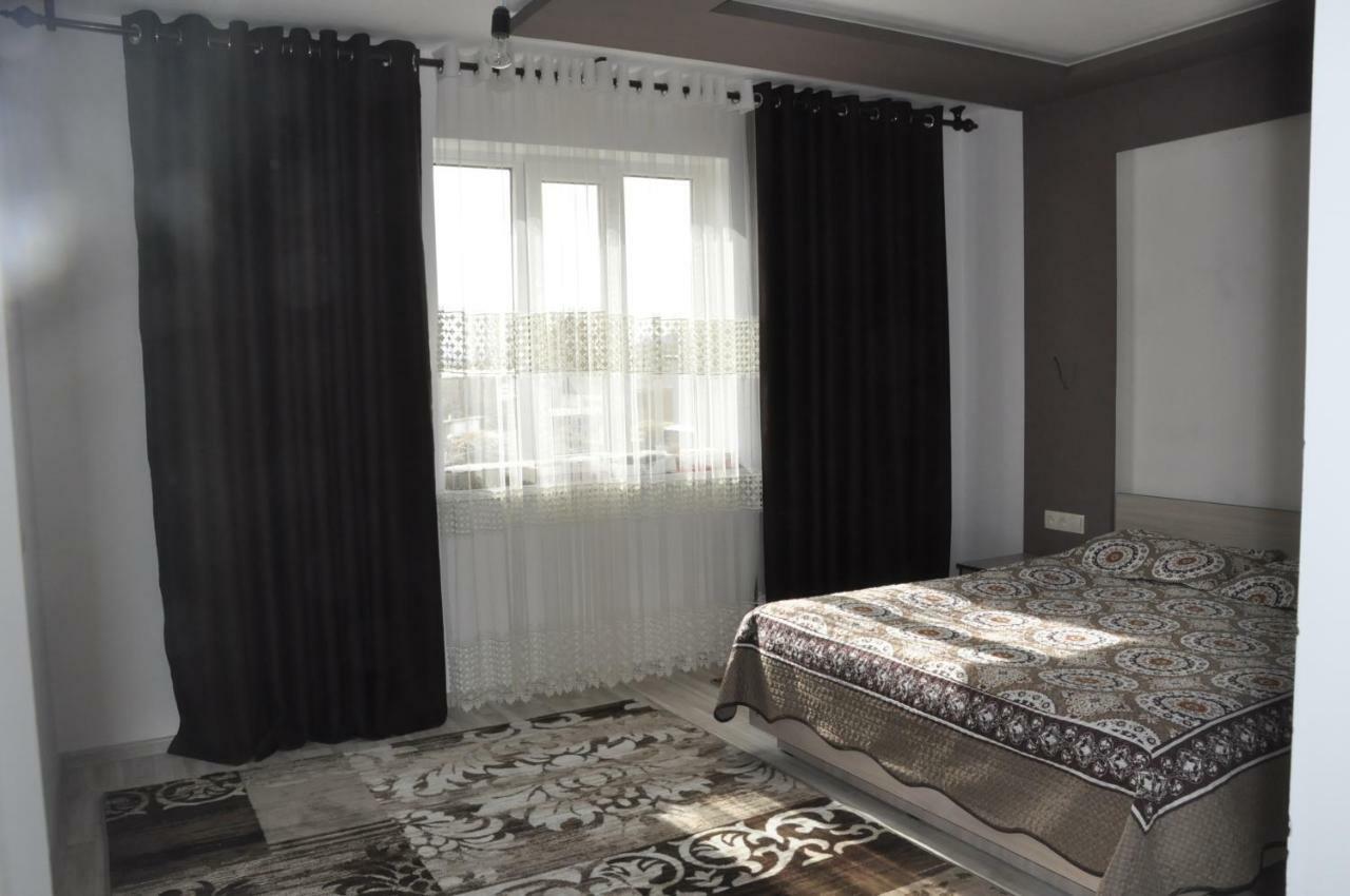 Guest House Nur Kochkor Exterior foto